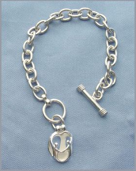 Picture of Silver Parents and Two Children Toggle Bracelet