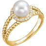 Picture of 14K Gold Freshwater Cultured Pearl & 1/8 CTW Diamond Ring
